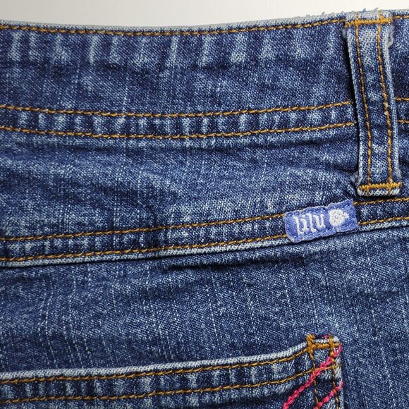 Lilu Womens Junior Blue Denim Cotton Shorts with Embroidered Pockets Size 13 - Picture 6 of 14
